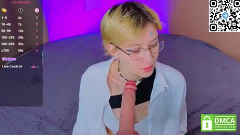 Sharli online show from March 12, 3:51 pm