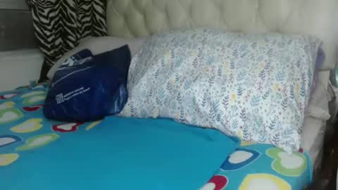 sharlot03 online show from January 20, 11:35 am