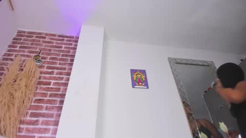 Sharlot online show from February 26, 1:43 pm