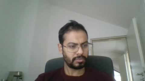 Snapshot of sharmamanxyz chatting on November 17, 8:20 am sharmamanxyz online show from November 17, 8:20 am