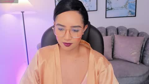 sharon_breezee online show from November 24, 12:10 am