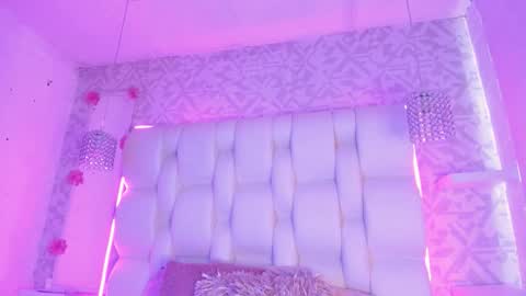 Sharon online show from February 26, 7:24 pm