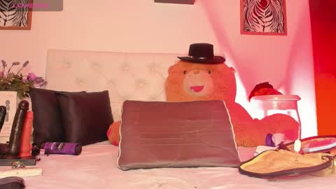 sharon_smiith_ online show from October 5, 2:54 am