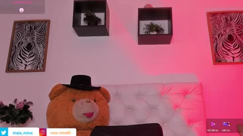 sharon_smiith_ online show from May 30, 12:30 am