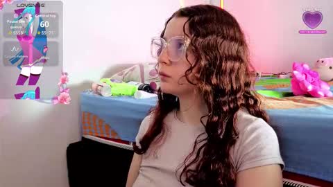 Snapshot of sharonblack_ chatting on February 11, 12:54 pm kitsune online show from February 11, 12:54 pm