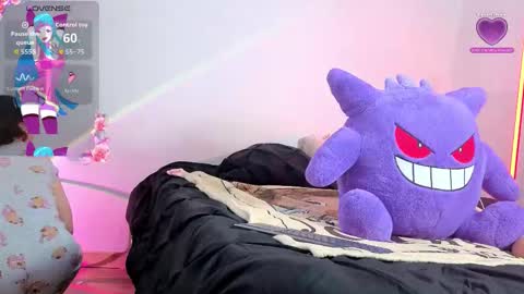 Snapshot of sharonblack_ chatting on February 19, 12:12 pm kitsune online show from February 19, 12:12 pm