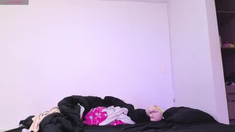 kitsune online show from April 16, 10:16 am