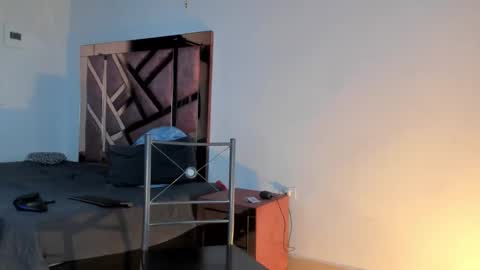 Snapshot of sharondeluxe chatting on November 4, 3:49 am SHARONDELUXE online show from November 4, 3:49 am