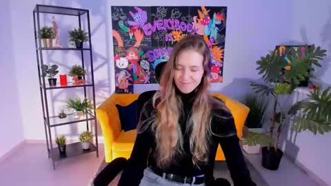 Snapshot of sharonevansi chatting on February 16, 12:43 pm Sharon online show from February 16, 12:43 pm