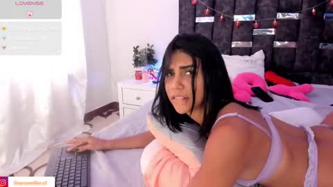 Snapshot of sharonmiller_2 chatting on February 21, 6:37 pm Sharon Independent model online show from February 21, 6:37 pm