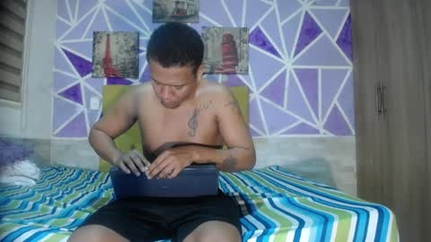 sharonx_morex online show from April 19, 5:40 am