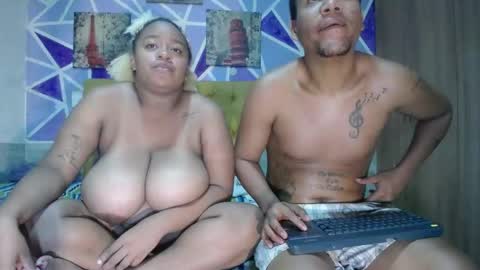 sharonx_morex online show from April 24, 6:27 am