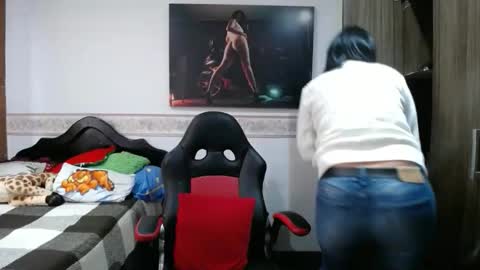 sharon online show from March 19, 4:11 pm