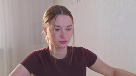 Miroslava online show from November 15, 5:05 am