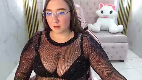 Sharyth online show from March 6, 8:27 pm