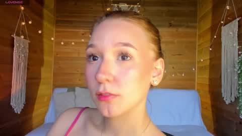 Shantall online show from March 13, 10:27 pm