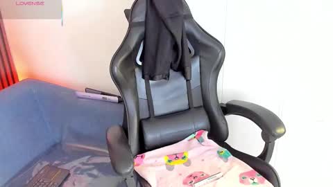 Shauna online show from February 18, 4:52 am