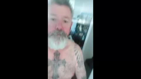 Snapshot of shaunhosking3 chatting on December 19, 12:17 am shaunhosking3 online show from December 19, 12:17 am