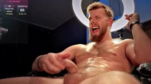 Snapshot of shavarace1 chatting on November 24, 5:23 pm cumshoters online show from November 24, 5:23 pm