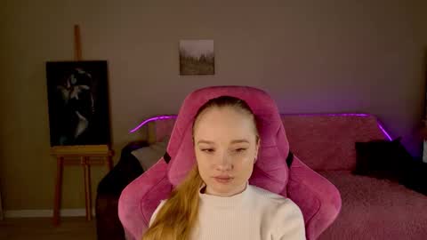 Snapshot of shawty_mia chatting on November 3, 5:20 am Shawty Mia online show from November 3, 5:20 am