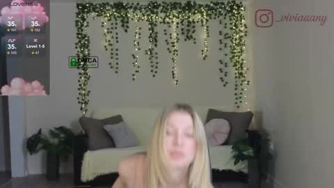 Snapshot of shawty_vi chatting on September 20, 5:19 am shawty_vi online show from September 20, 5:19 am