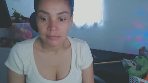 Shayna online show from October 5, 9:24 pm