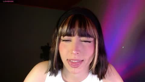 she_alice online show from April 16, 4:46 am