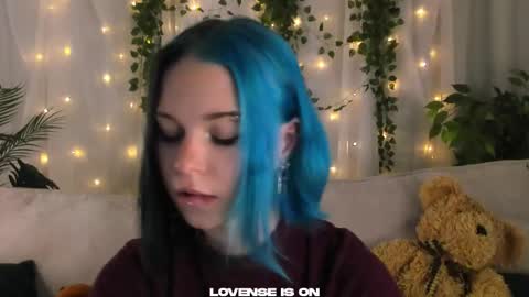 Anika online show from October 13, 11:10 am