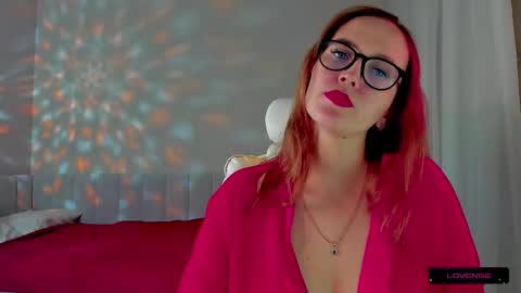 she_wolf1 online show from February 26, 2:16 pm