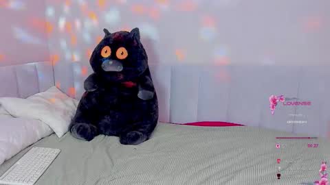 she_wolf1 online show from March 21, 8:19 am