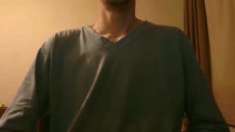 Snapshot of shedevr02 chatting on February 11, 5:29 pm Roger online show from February 11, 5:29 pm