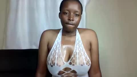 Snapshot of sheedoll chatting on February 23, 2:14 pm sheedoll online show from February 23, 2:14 pm