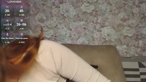 sheenaa_ online show from February 9, 2:48 am