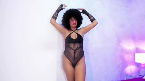 sheeylopez online show from October 25, 3:14 am