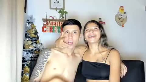 sheilanyarturo online show from December 1, 10:59 pm