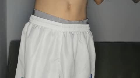 Snapshot of sheilanyarturo chatting on January 19, 1:09 am sheilanyarturo online show from January 19, 1:09 am