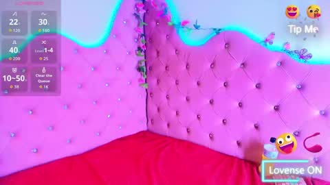 Snapshot of sheilly_brown chatting on May 28, 7:00 pm sheilly_brown online show from May 28, 7:00 pm