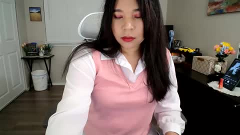 sheilyn_smith online show from April 10, 4:28 am