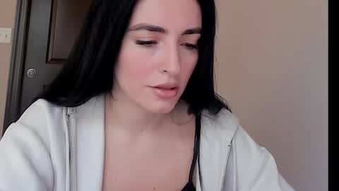 sheisallthat online show from November 7, 8:42 pm