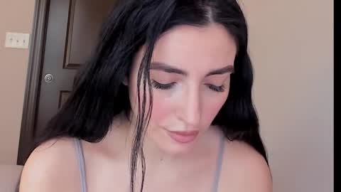 sheisallthat online show from November 12, 8:41 pm