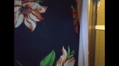 Red online show from December 10, 3:20 am