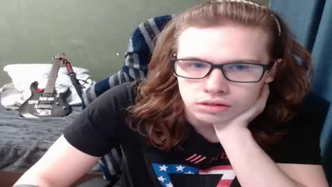Snapshot of sheldon_music chatting on October 19, 5:57 pm Sheldon online show from October 19, 5:57 pm