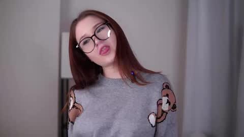 Snapshot of sheliamuyres chatting on February 10, 12:09 pm Lina online show from February 10, 12:09 pm