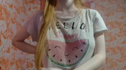 Erika online show from January 16, 9:30 pm