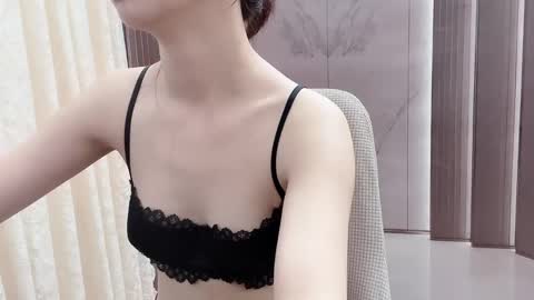 Shelly online show from March 2, 1:19 am