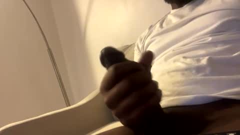 Snapshot of sheluvjahh chatting on December 1, 10:31 am sheluvjahh online show from December 1, 10:31 am