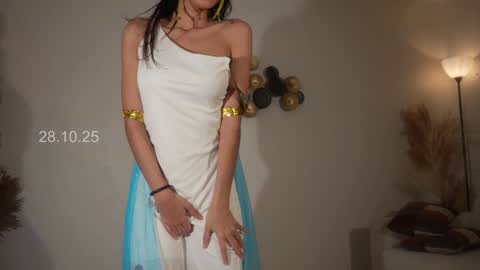  In instagram shena nomy online show from October 29, 12:35 am