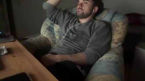 Snapshot of shenjungle1 chatting on October 5, 6:39 pm shenjungle1 online show from October 5, 6:39 pm