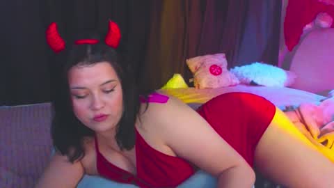 Snapshot of sherbru chatting on February 15, 12:40 am Sher online show from February 15, 12:40 am