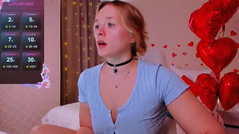 Snapshot of sherill_brill chatting on February 15, 10:55 am Sheril online show from February 15, 10:55 am